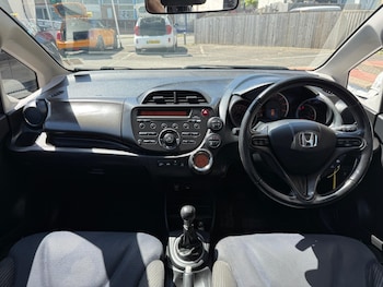 Used Honda Jazz 2014 for sale - 75363895: Photo