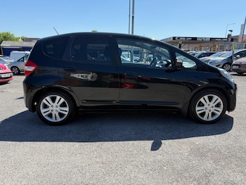 Used Honda Jazz 2014 for sale - 75363895: Photo