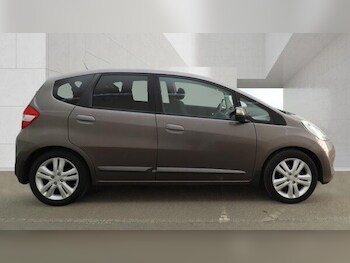 Used Honda Jazz 2014 for sale - 78461779: Photo