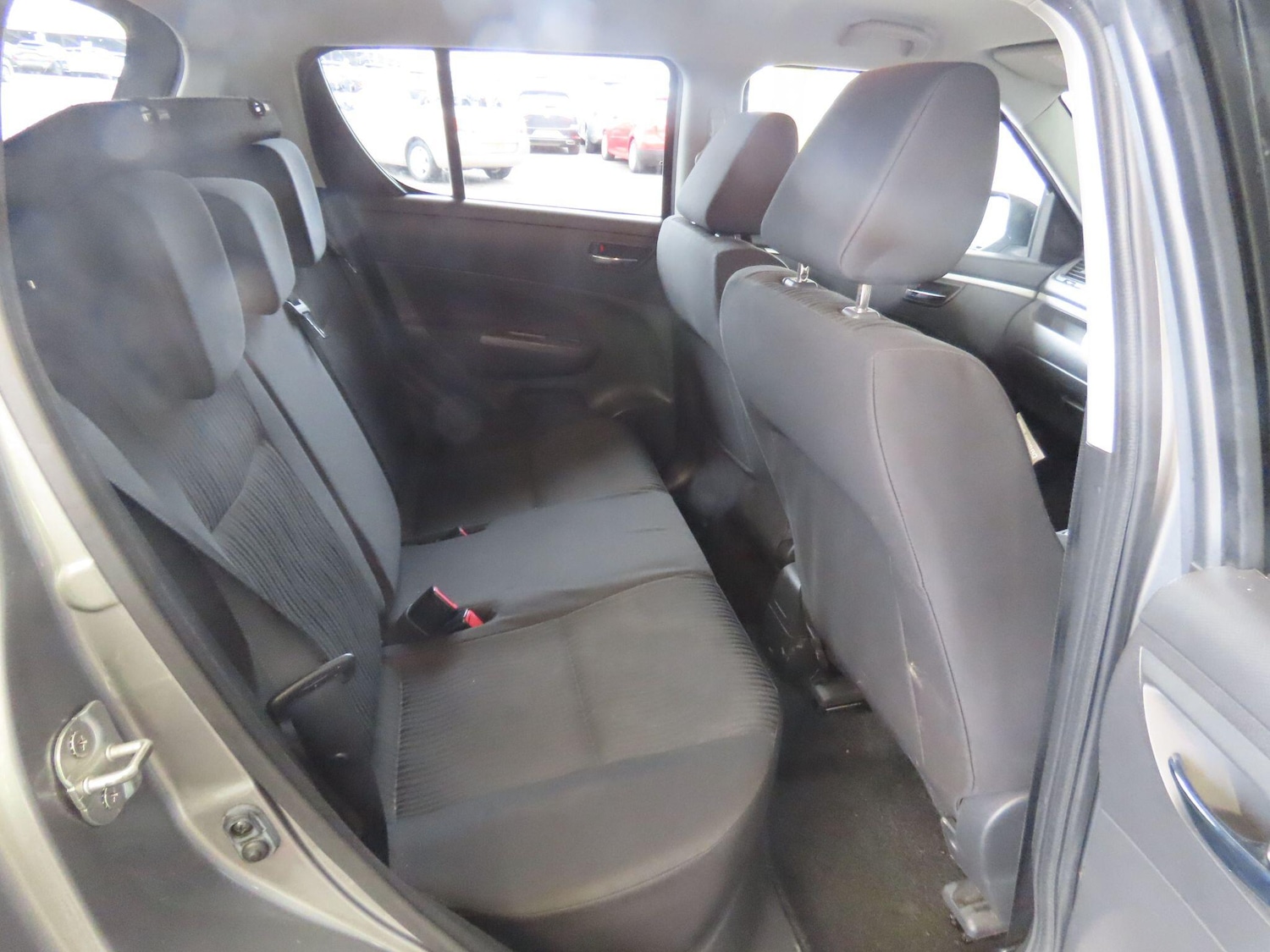 Used Suzuki Swift 2011 for sale - 77723184: Photo 13