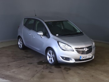 2015 (65) - 1.4i 16V Tech Line 5dr