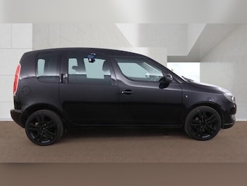 Used Skoda Roomster 2015 for sale - 79116102: Photo