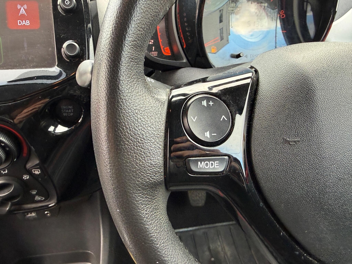 Used Peugeot 108 2015 for sale - 77291466: Photo 28