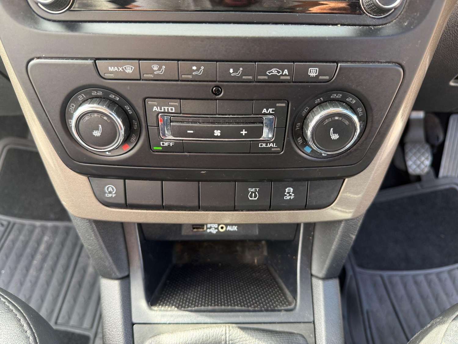 Vehicle 24