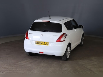 Used Suzuki Swift 2014 for sale - 79303364: Photo