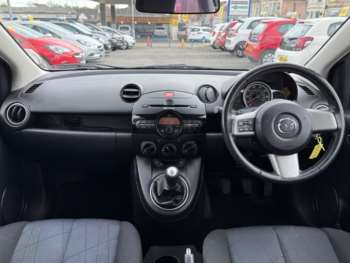 Used Mazda Mazda2 2011 for sale - 74324983: Photo