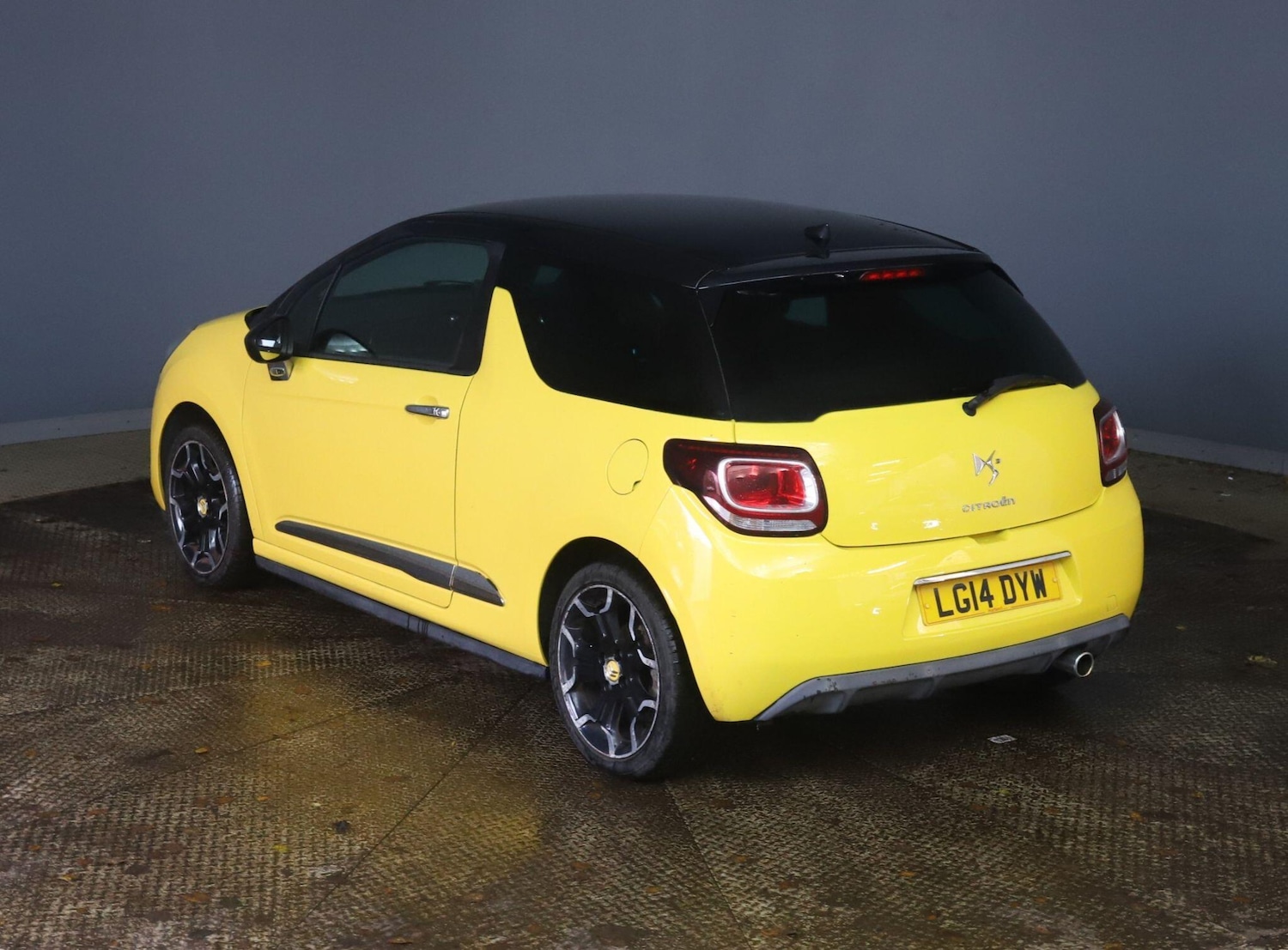Used Citroen DS3 2014 for sale - 76926988: Photo 5