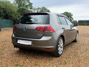 Used Volkswagen Golf 2016 for sale - 78752032: Photo