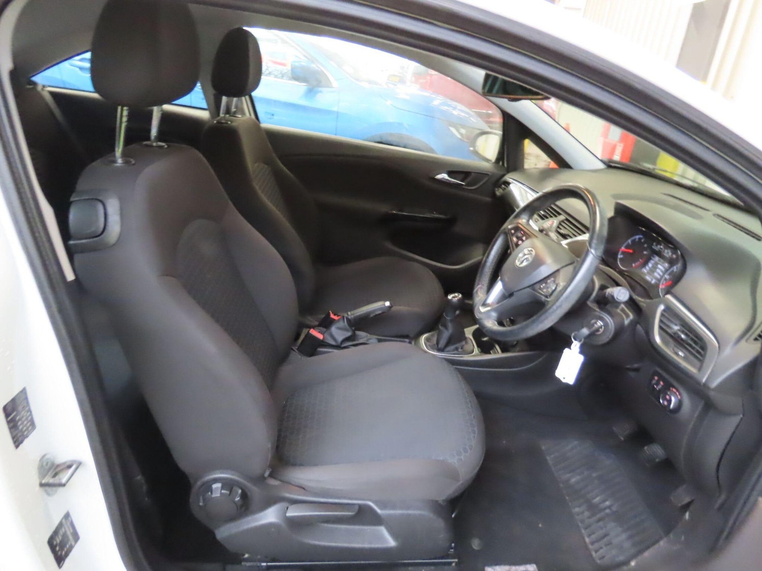 Used Vauxhall Corsa 2015 for sale - 77238251: Photo 9