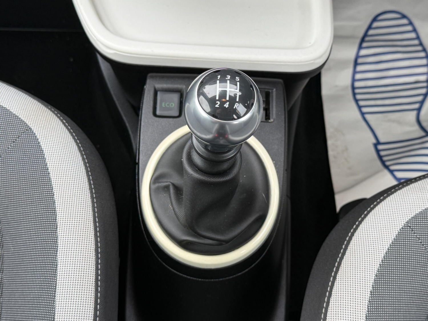 Used Renault Twingo 2015 for sale - 77455516: Photo 23