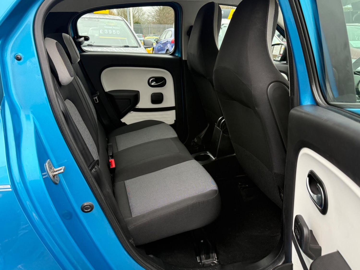 Used Renault Twingo 2015 for sale - 77455516: Photo 31