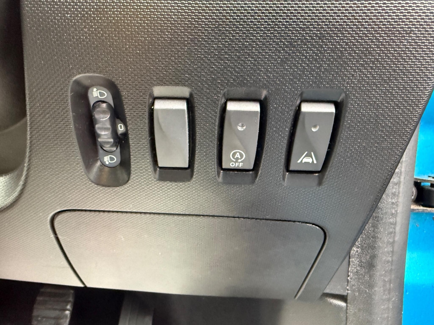 Used Renault Twingo 2015 for sale - 77455516: Photo 33