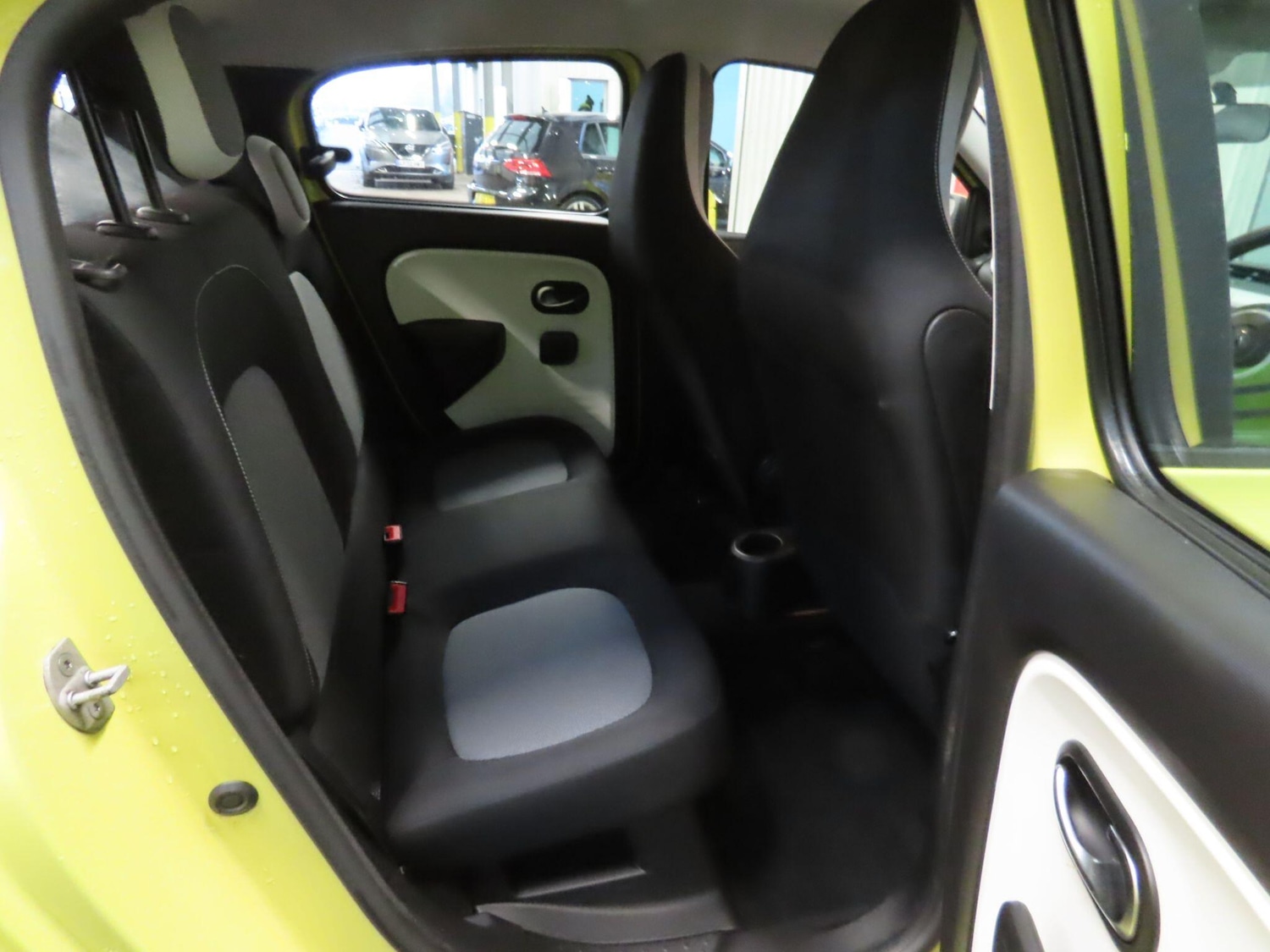 Used Renault Twingo 2016 for sale - 76824240: Photo 13