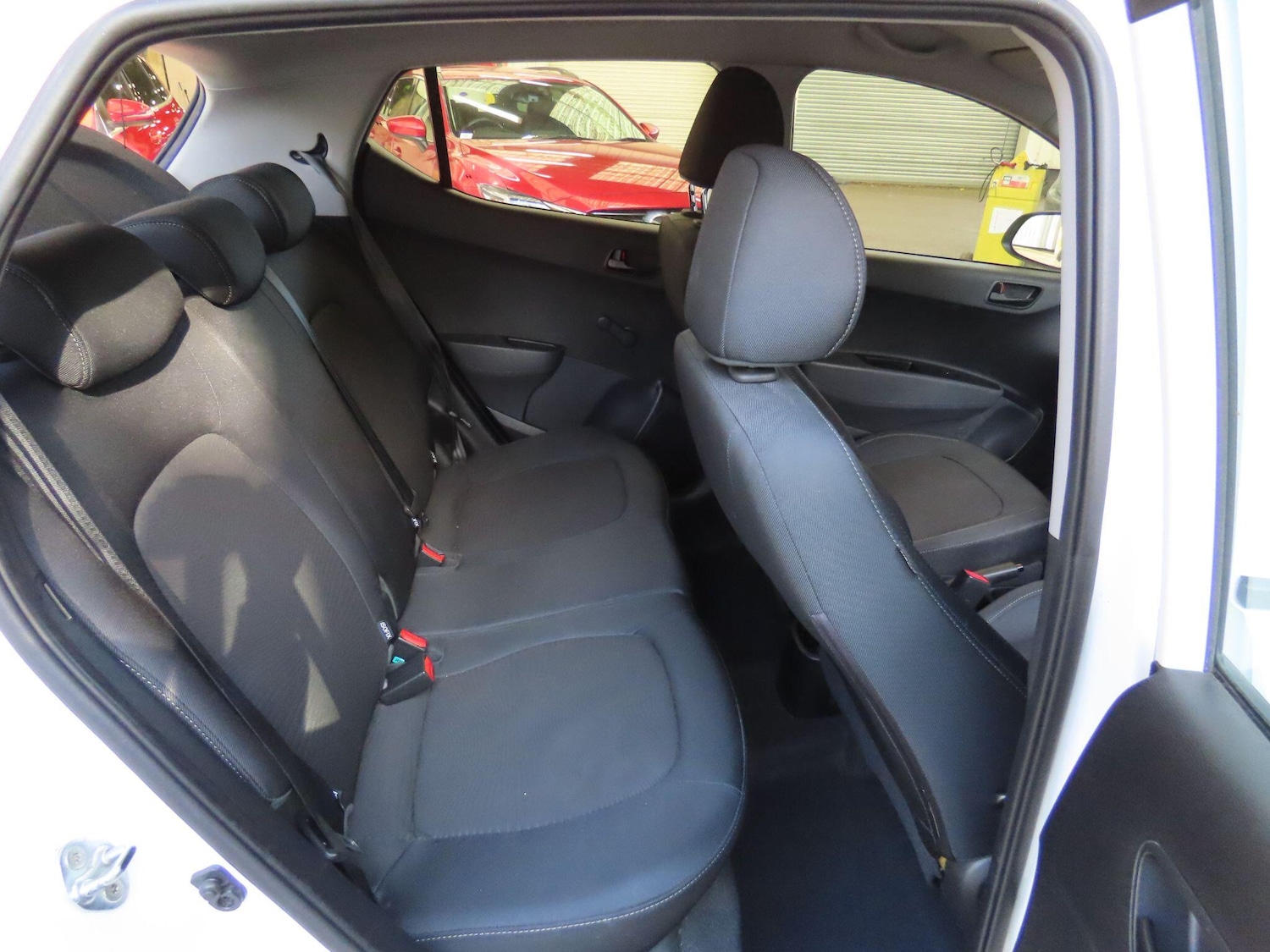 Used Hyundai i10 for sale - 78184914: Photo 12