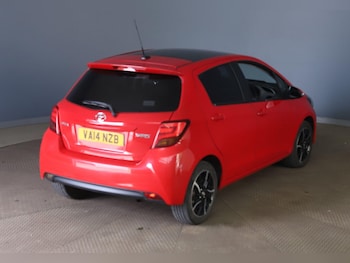 Used Toyota Yaris 2014 for sale - 75588740: Photo