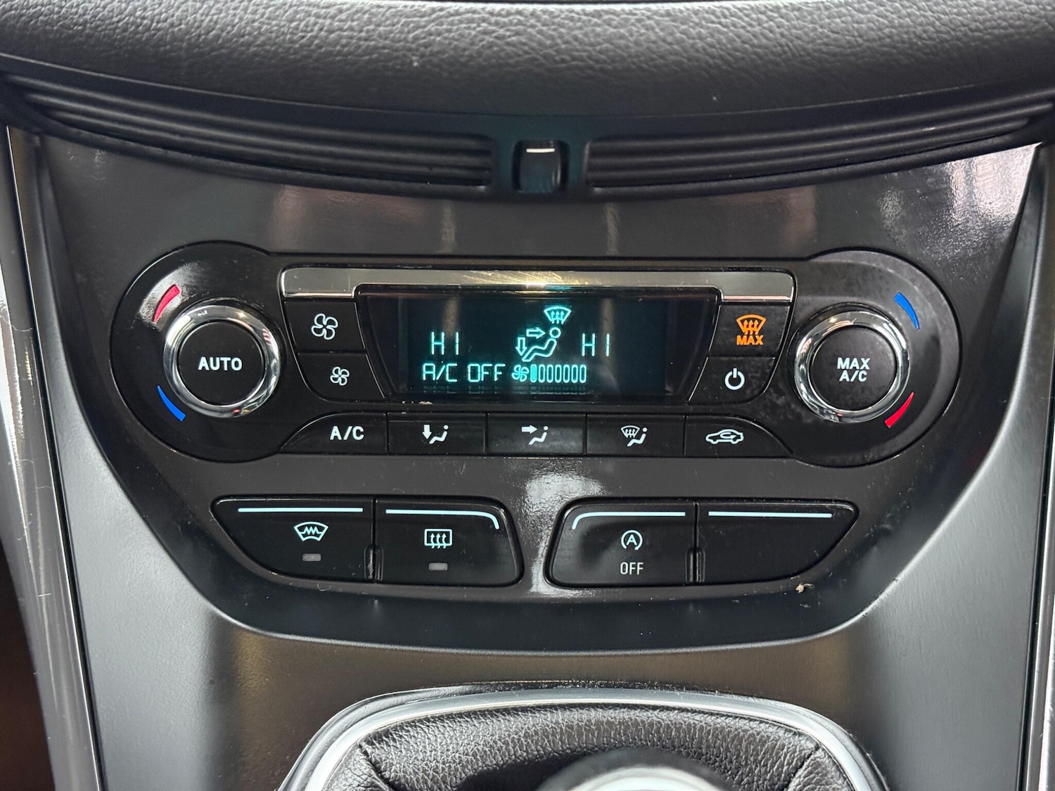 Used Ford Kuga 2016 for sale - 77215833: Photo 22