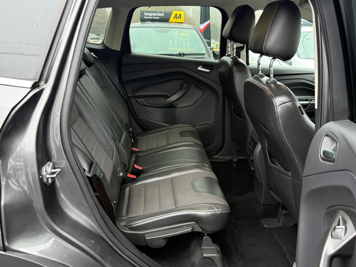 Used Ford Kuga 2016 for sale - 77215833: Photo 32