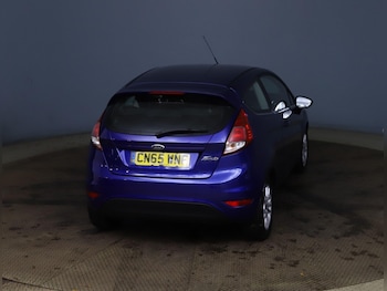 Used Ford Fiesta 2015 for sale - 76573669: Photo