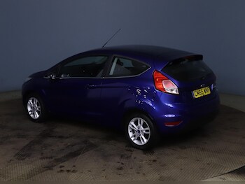 Used Ford Fiesta 2015 for sale - 76573669: Photo