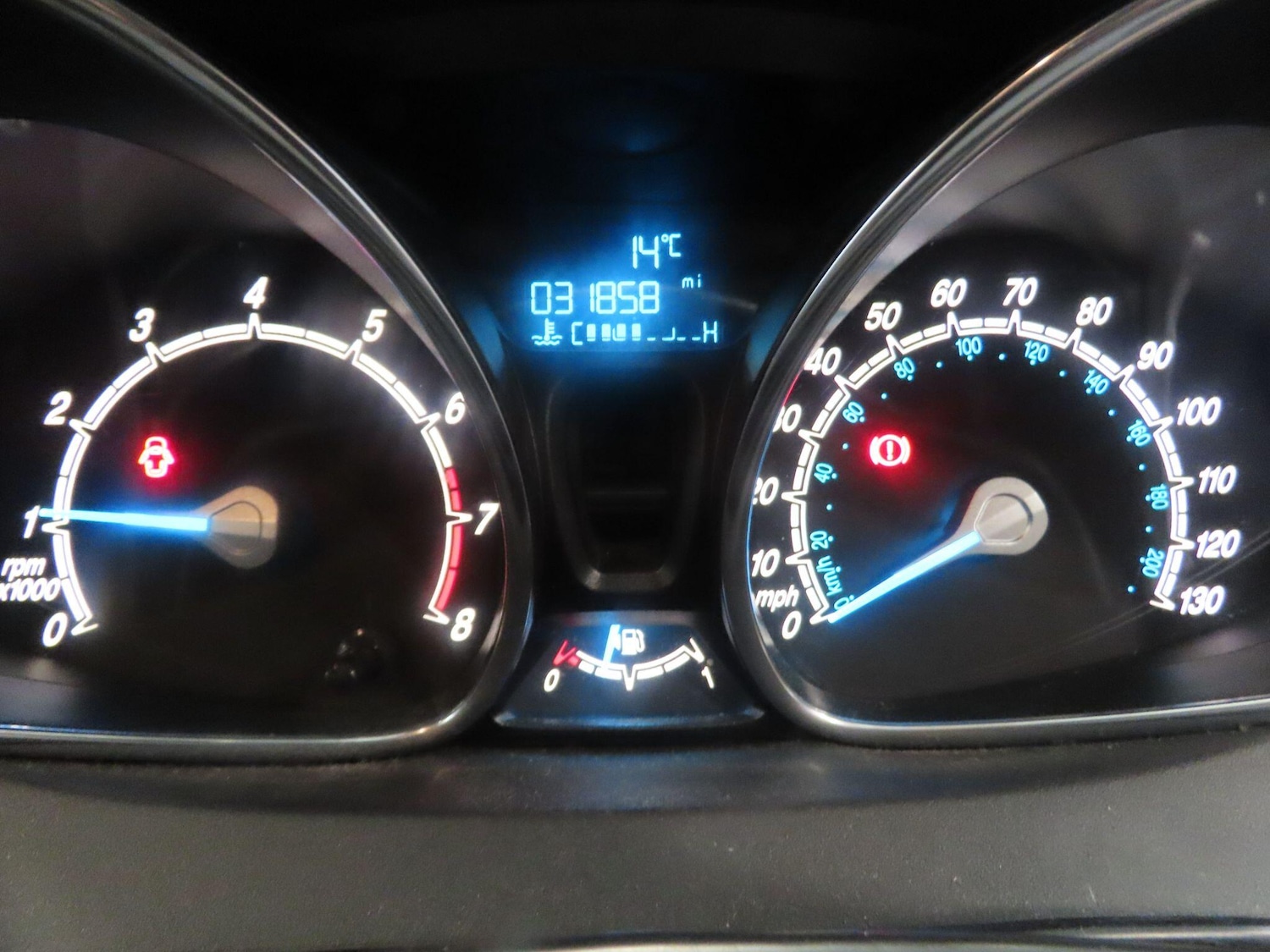 Used Ford Fiesta 2015 for sale - 76573669: Photo 9