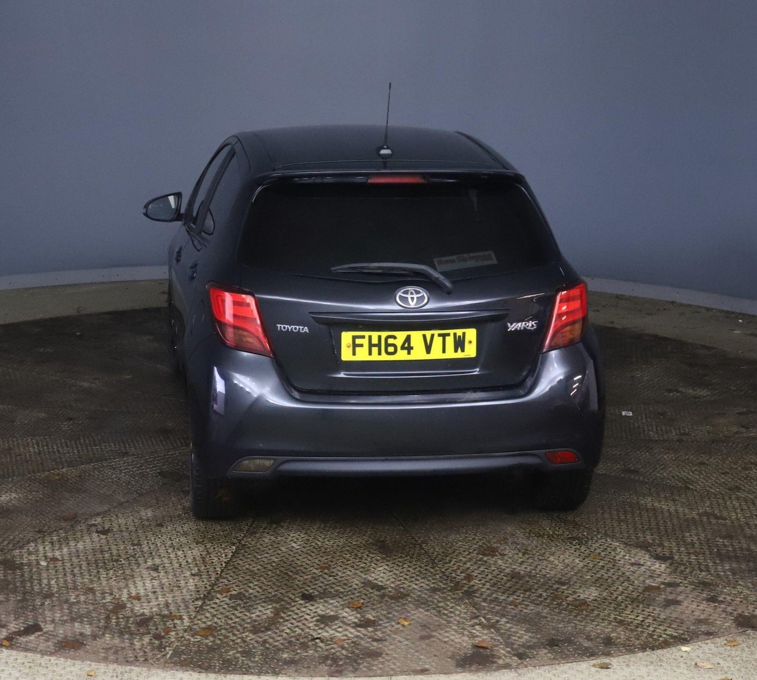 Used Toyota Yaris 2014 for sale - 76989110: Photo 7