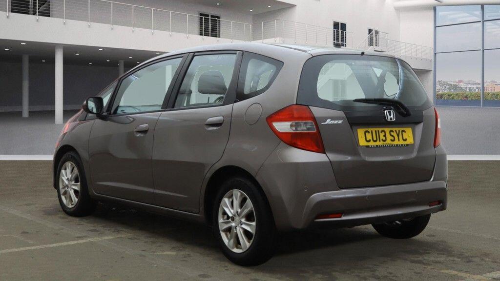 Used Honda Jazz 2013 for sale - 77291749: Photo 7