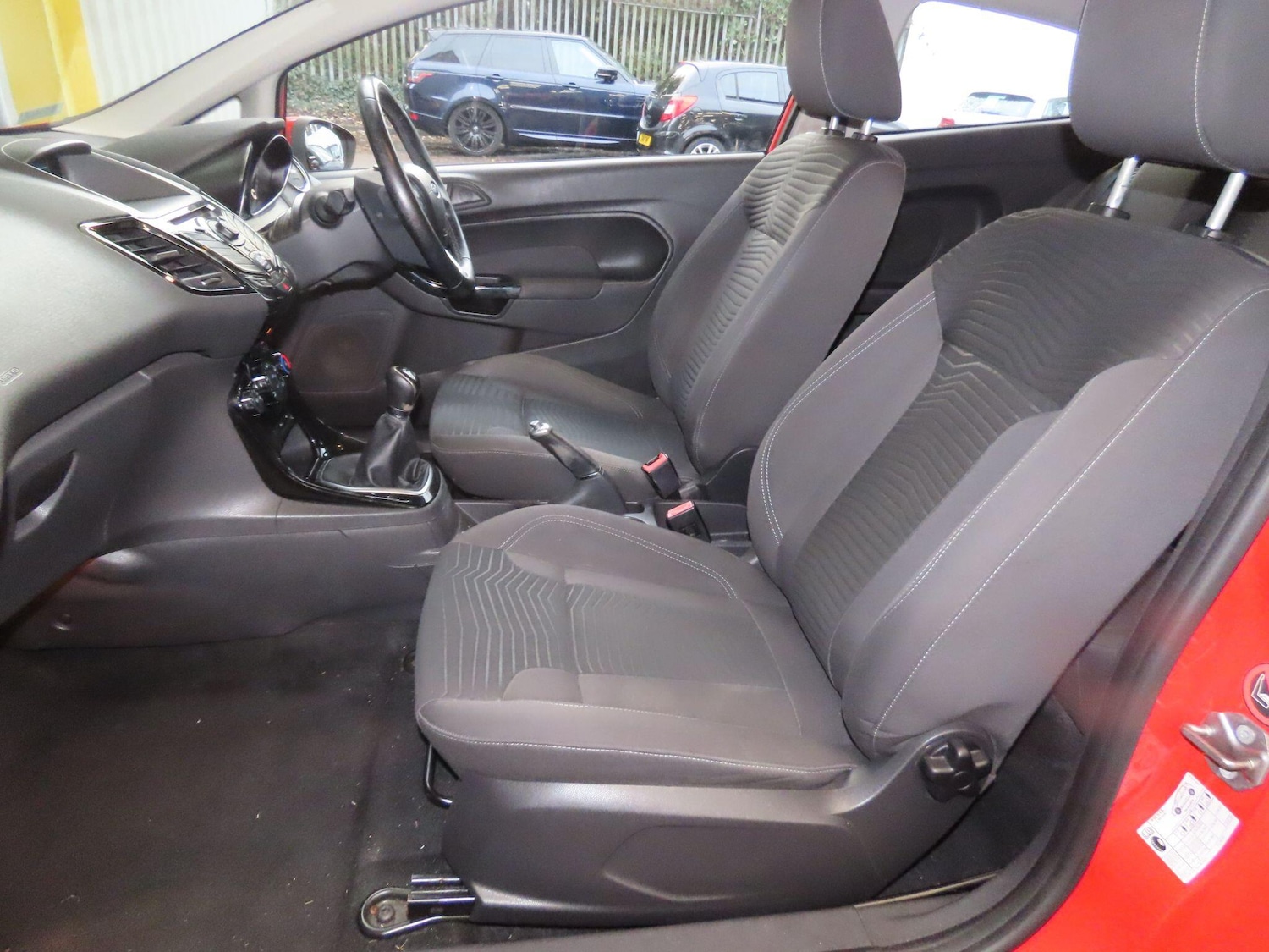 Used Ford Fiesta 2014 for sale - 76991631: Photo 8