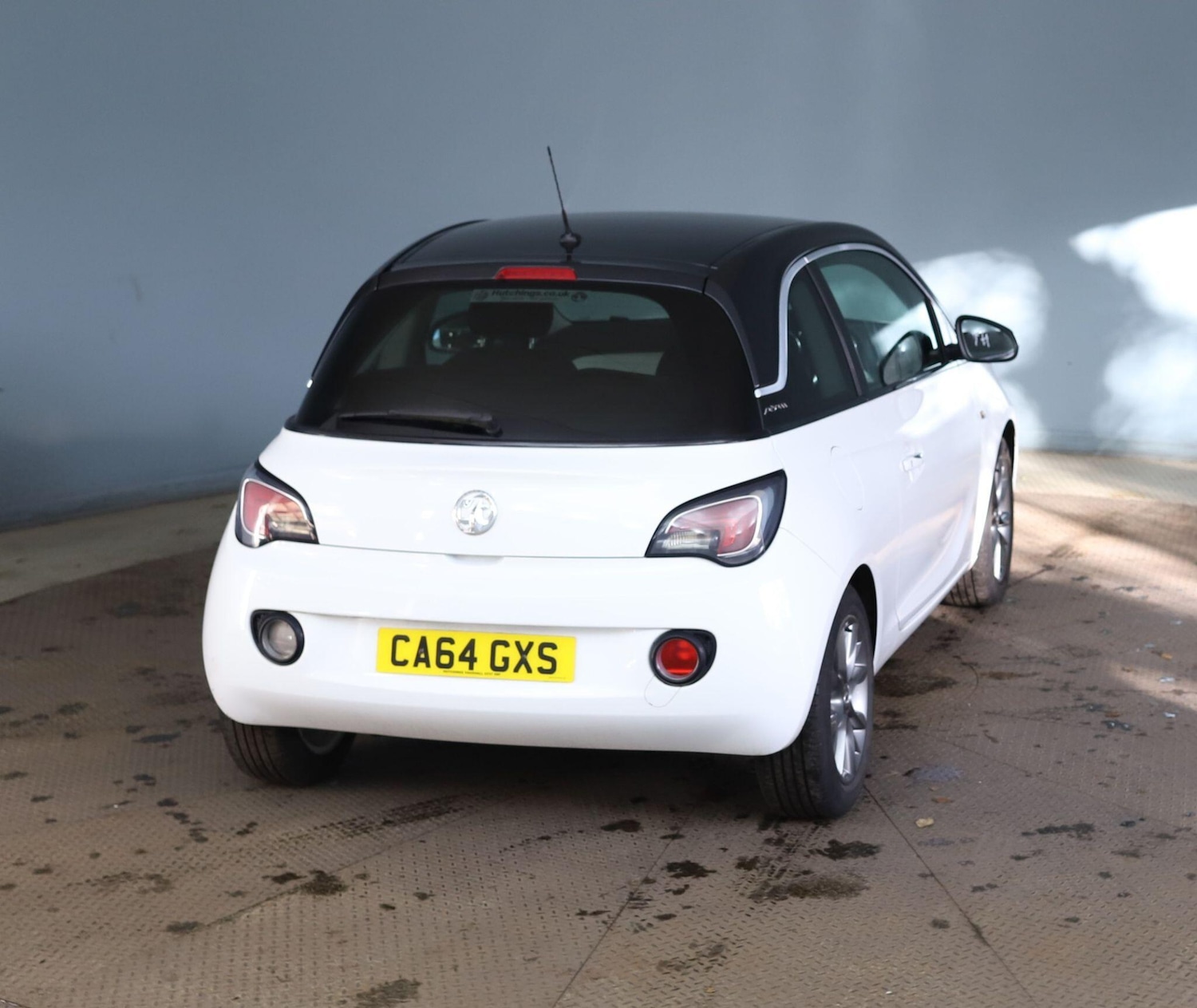 Used Vauxhall ADAM 2014 for sale - 76927019: Photo 2