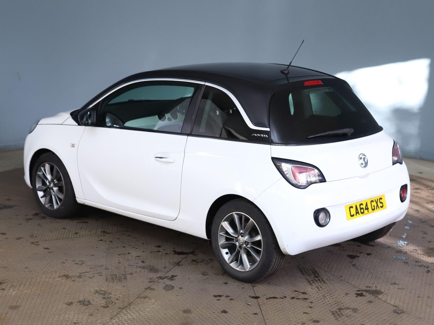 Used Vauxhall ADAM 2014 for sale - 76927019: Photo 5