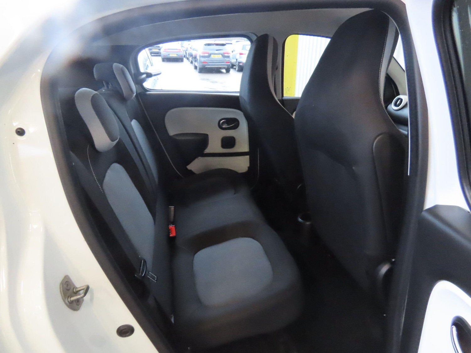 Used Renault Twingo 2016 for sale - 77537386: Photo 13