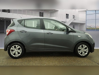 Used Hyundai i10 2014 for sale - 77202748: Photo