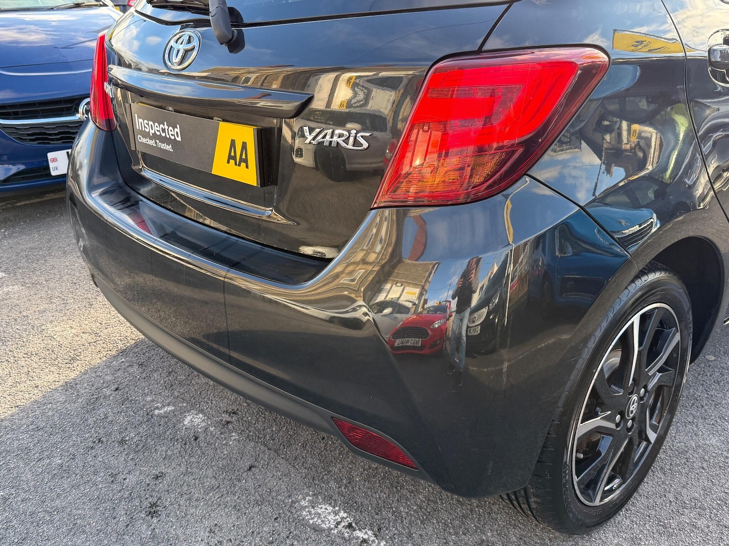 Used Toyota Yaris 2014 for sale - 77439844: Photo 12