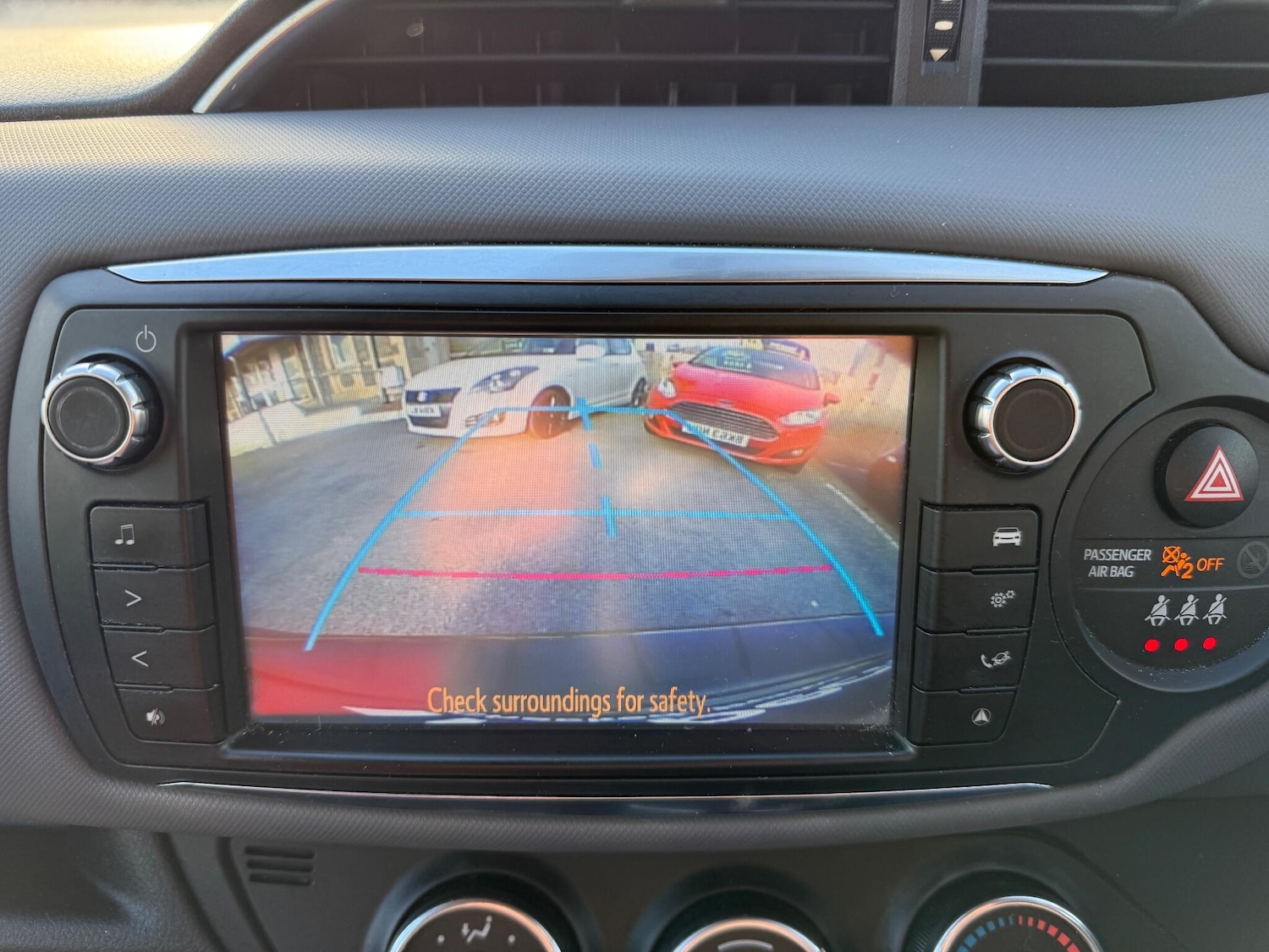 Used Toyota Yaris 2014 for sale - 77439844: Photo 23