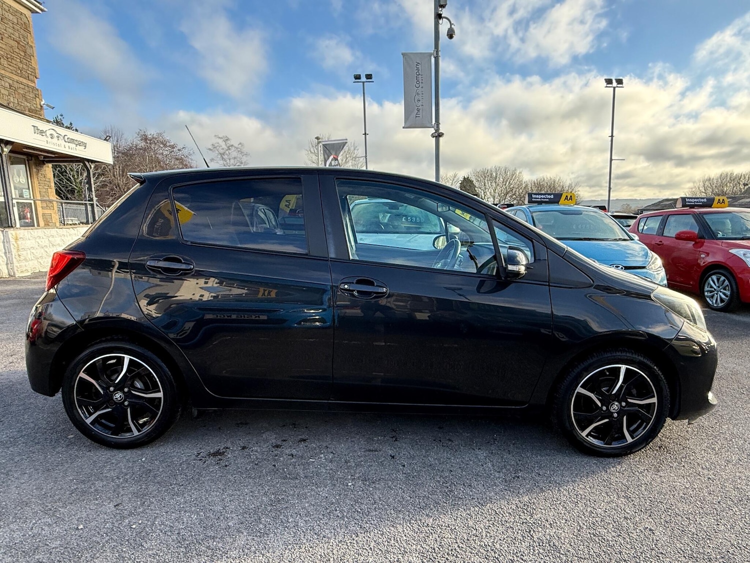 Used Toyota Yaris 2014 for sale - 77439844: Photo 3