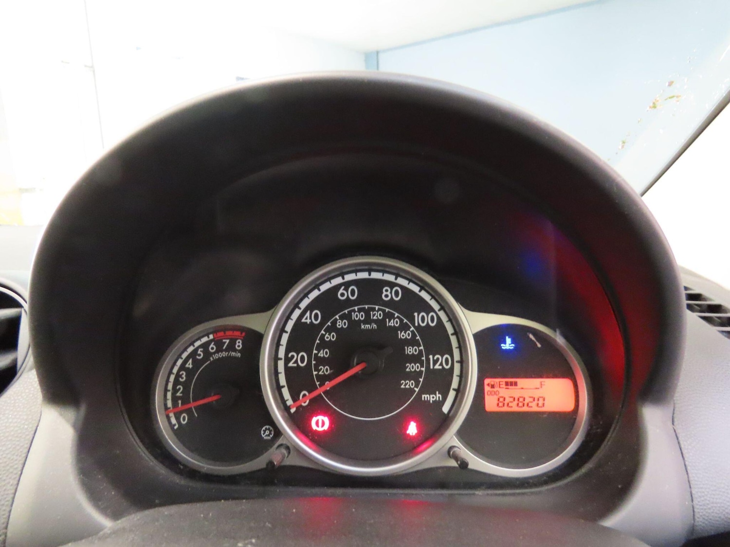 Used Mazda Mazda2 2014 for sale - 76499836: Photo 11