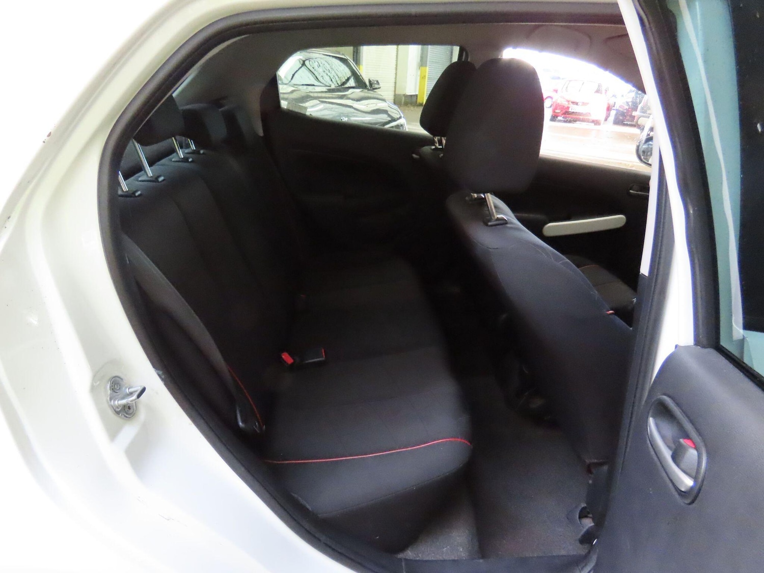 Used Mazda Mazda2 2014 for sale - 76499836: Photo 13