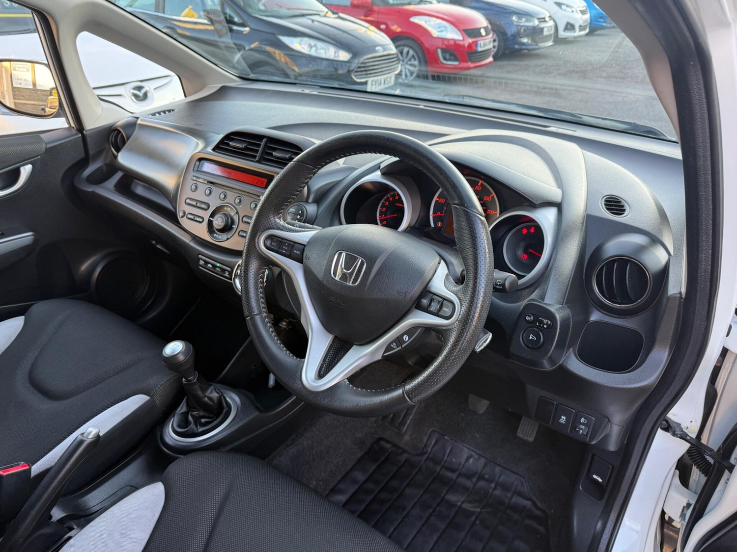 Used Honda Jazz 2013 for sale - 76658474: Photo 20