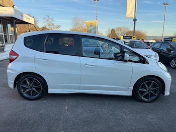 Used Honda Jazz 2013 for sale - 76658474: Photo