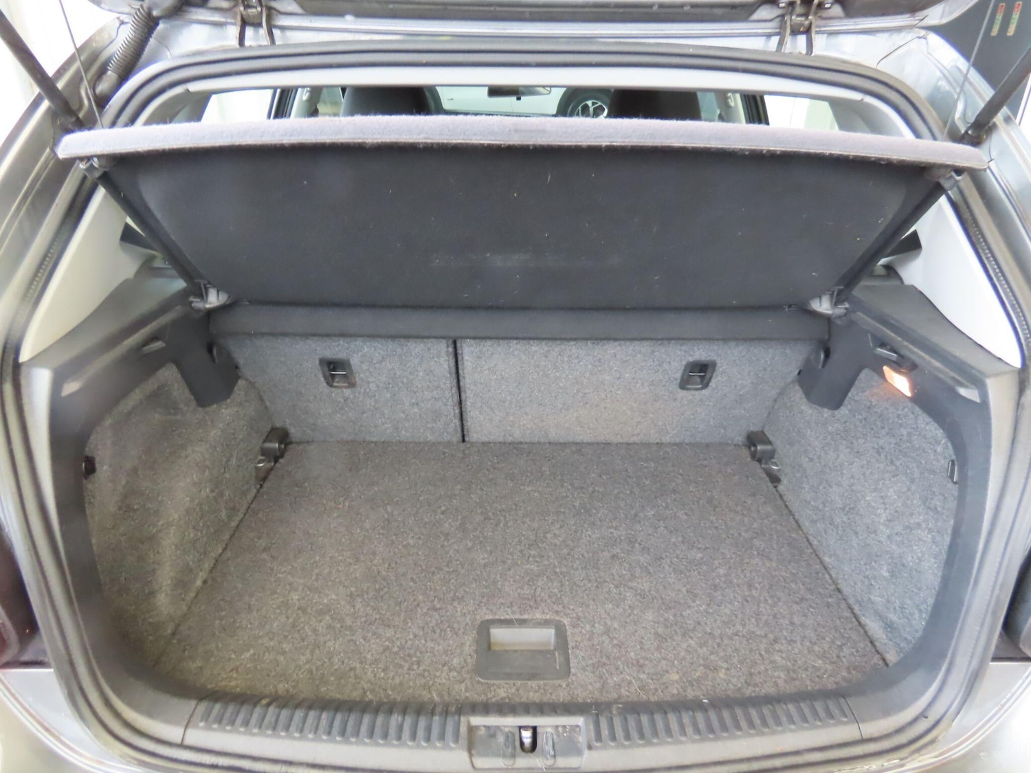 Used Volkswagen Polo 2014 for sale - 76361259: Photo 14