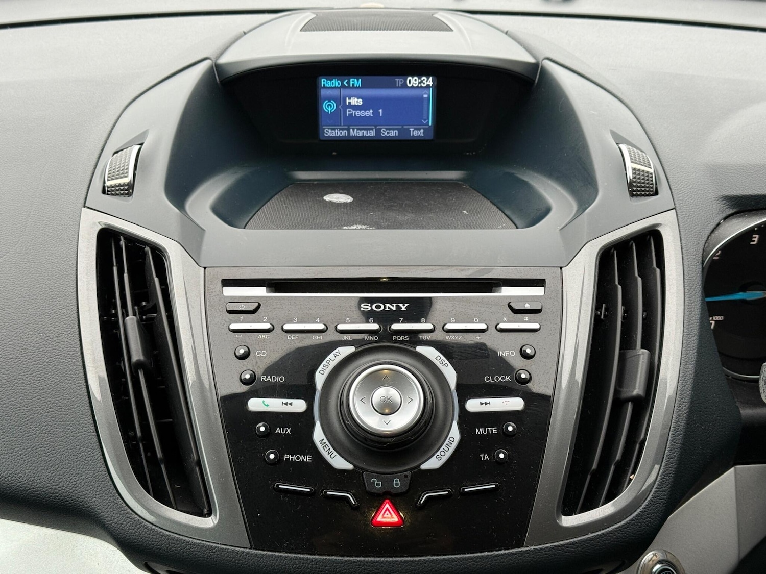 Used Ford C-Max 2011 for sale - 76538620: Photo 13