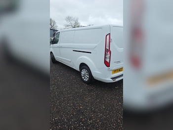 Used Ford Transit Custom 2022 for sale - 77160762: Photo