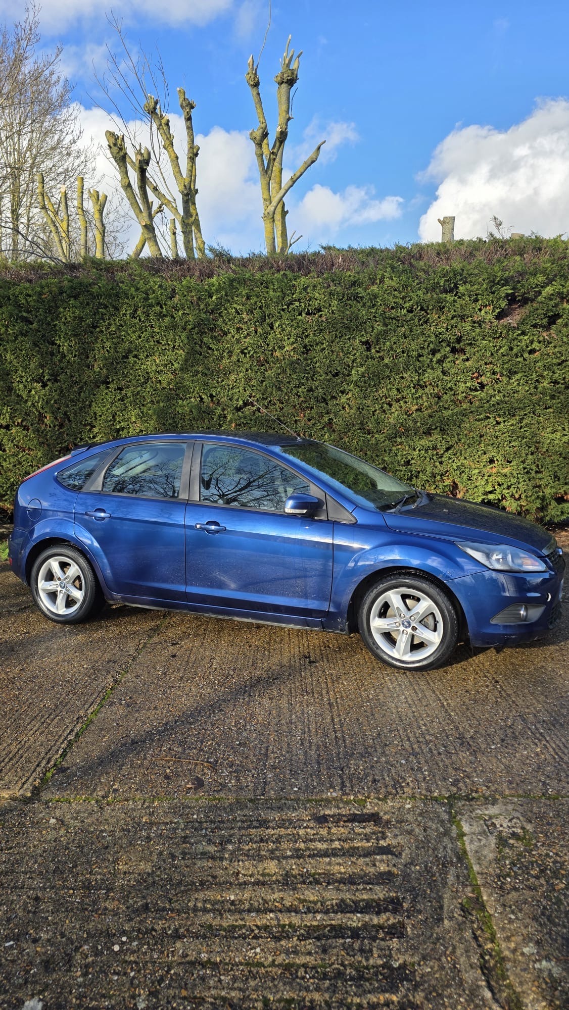 Used Ford Focus 2009 for sale - 77233501: Photo 2