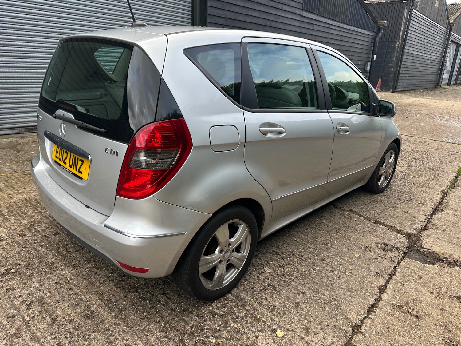 Used Mercedes-Benz A-Class 2012 for sale - 76588330: Photo 7