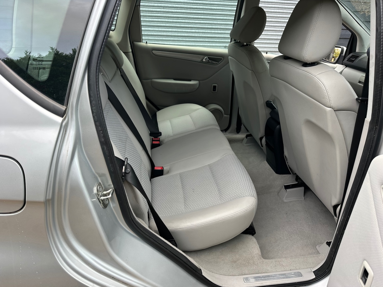 Used Mercedes-Benz A-Class 2012 for sale - 76588330: Photo 8