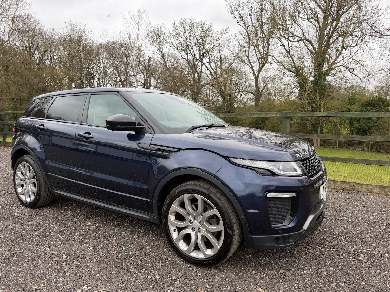 Used Land Rover Range Rover Evoque 2017 for sale - 78081115: Photo 2