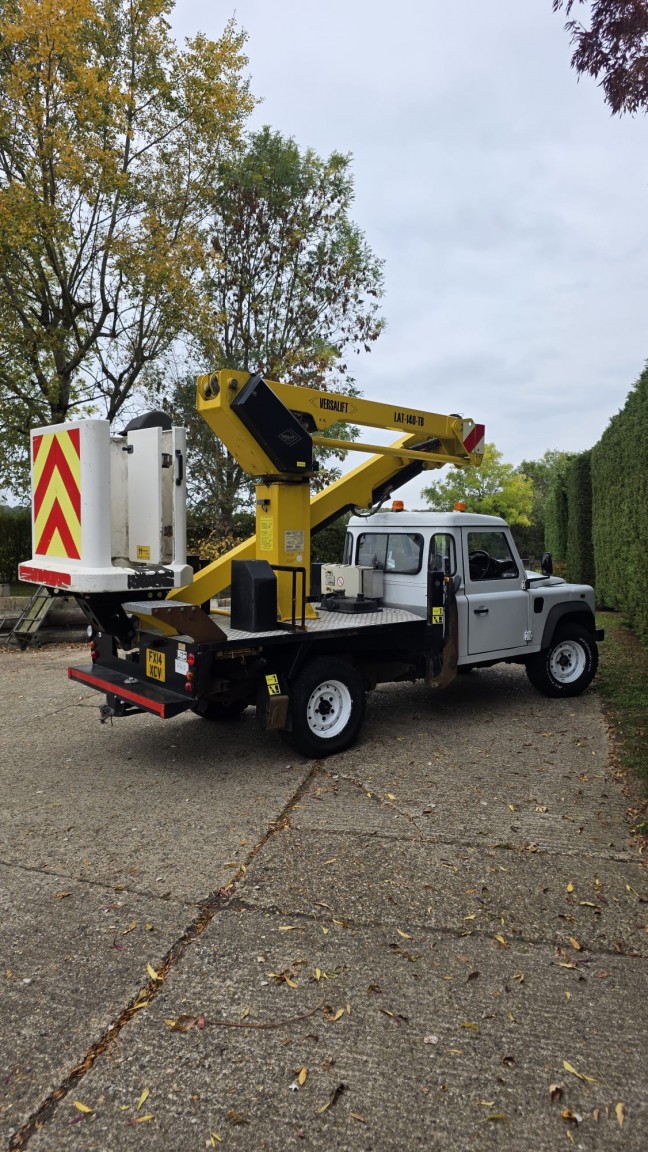 Used Land Rover Defender 130 2014 for sale - 76324760: Photo 10
