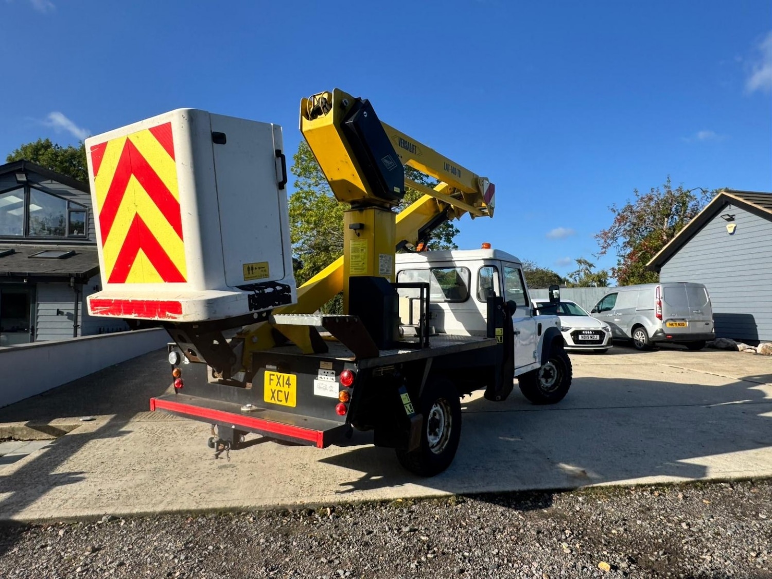 Used Land Rover Defender 130 2014 for sale - 76324760: Photo 8