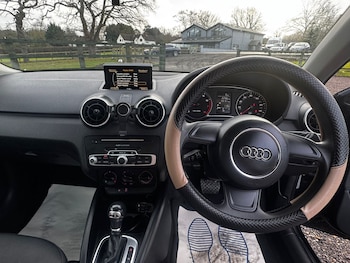 Used Audi A1 2017 for sale - 77234013: Photo