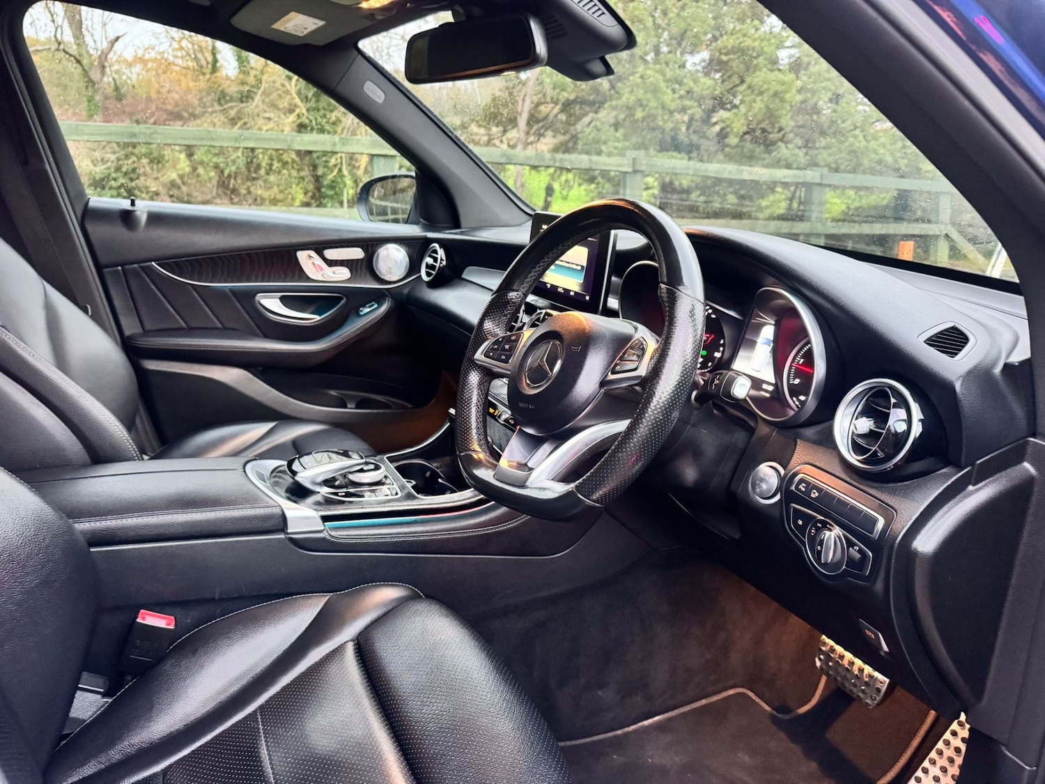 Used Mercedes-Benz GLC 2017 for sale - 76625431: Photo 13