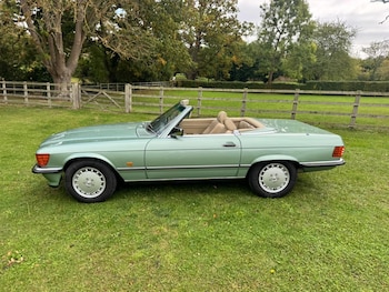 Used Mercedes-Benz SL 1988 for sale - 76769459: Photo